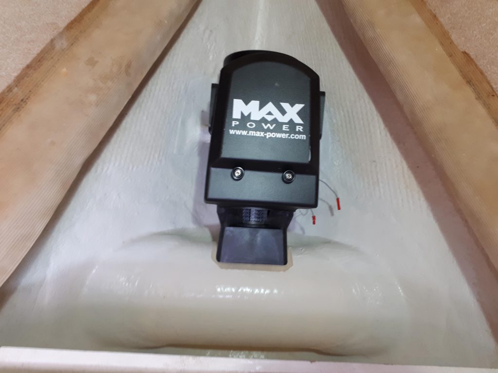 bow-thruster-installation-angus-simpson-marine-services